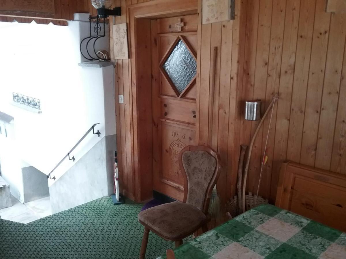 Walser Chalet Casa Paterna ดิเซนทิส ภายนอก รูปภาพ